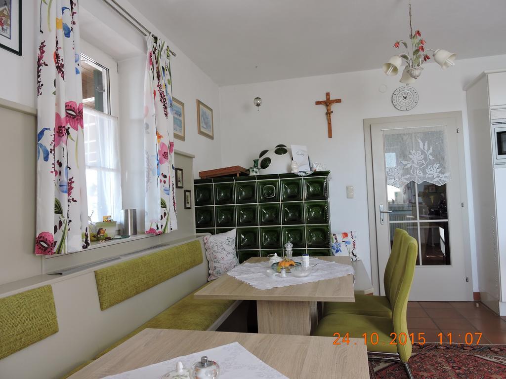 Gaestehaus Haagen Bad Waltersdorf Buitenkant foto